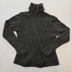 Talora Green Extra Fine Merino Wool Turtleneck Knit Sweater Size Medium